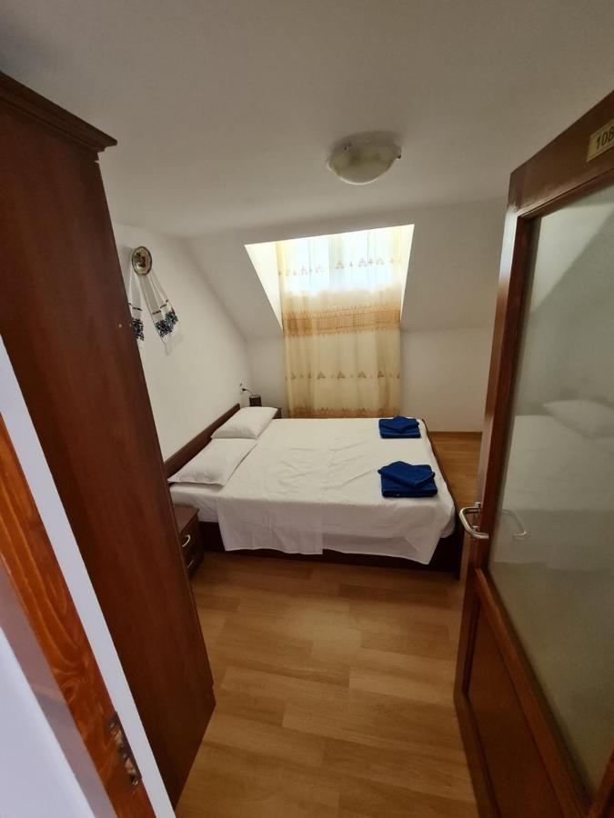 Cazare Luxandra Borsa  Kültér fotó